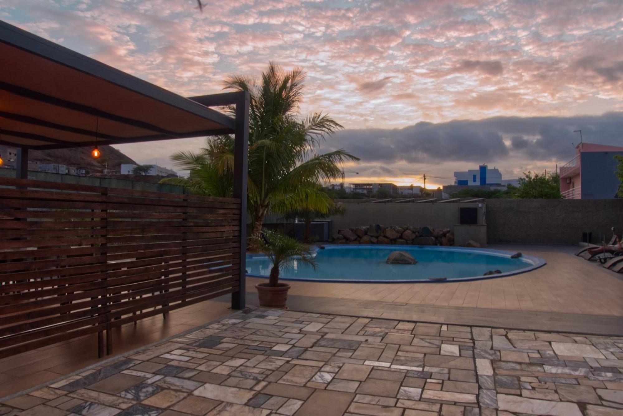 Praia Capital Residence Aparthotel ภายนอก รูปภาพ